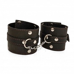 ESPOSAS CUERO REMACHE CON CADENA BDSM